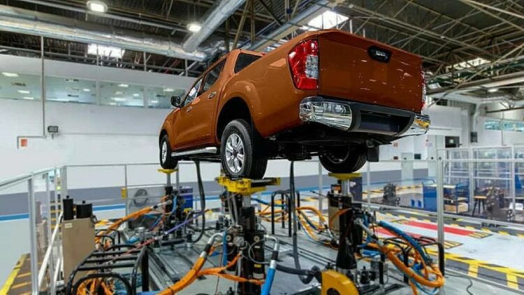 Nissan normaliza la producción de pick ups