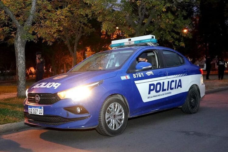 Chocó con su moto contra un contenedor y murió