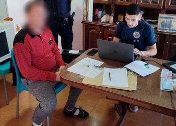 Seis detenidos en Córdoba por facilitar fotos de abuso infantil
