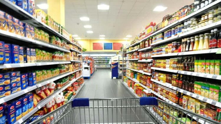 Ya rige la fijación de precios de casi 2.000 productos de primera necesidad