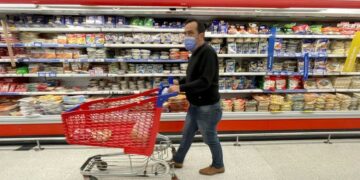 Otro programa para congelar los precios por cuatro meses