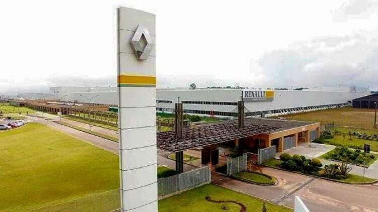 Renault bajó 270 contratos por la caída sostenida de las ventas