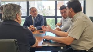 El conflicto en los hospitales potencia la embestida opositora El conflicto en los hospitales potencia la embestida opositora