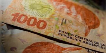 El Gobierno oficializó un nuevo aumento del salario mínimo