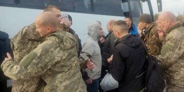 Rusia y Ucrania intercambiaron 107 prisioneros