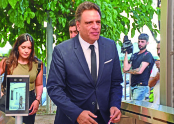 Mosquera apuntó contra la jefa de Policía y admitió que hubo violencia institucional en el crimen de Blas