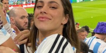 El mensaje de De Paul a Tini por ir a verlo contra México: «Viniste en la mala, sos increíble»