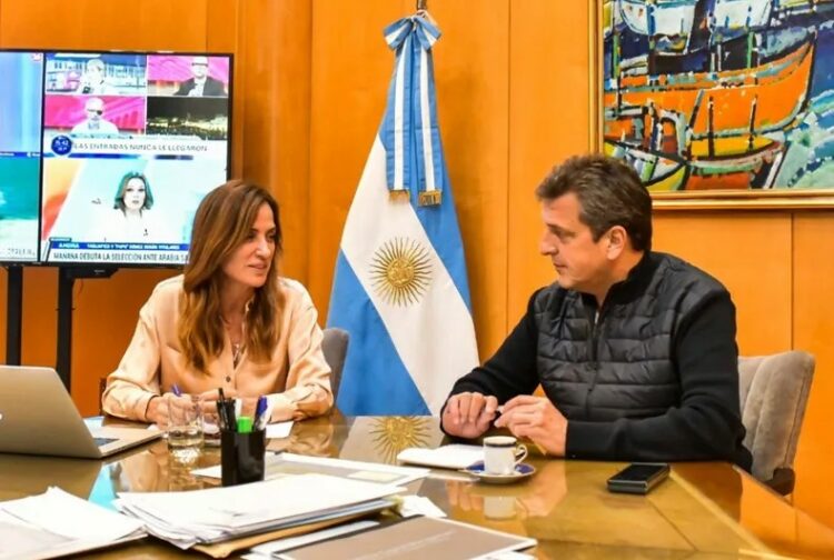 Aumentarán un 40% los montos de la tarjeta Alimentar