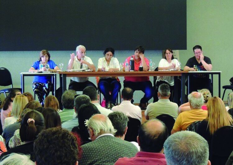 Ayer se interrumpieron las asambleas y se fijaron nuevas fechas.