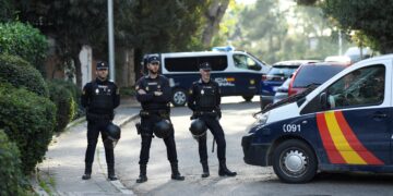 Alerta en España por ola de paquetes bomba, al parecer por la guerra entre Ucrania y Rusia