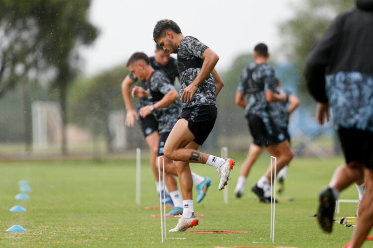 Belgrano fortalece su plantel con la base del que ganó el campeonato