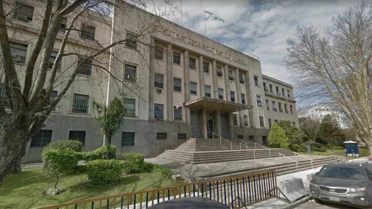 Massa despidió al presidente de la Casa de la Moneda