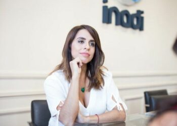 Victoria Donda renunció a la presidencia del Inadi y apuntó contra el Gobierno