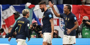 Francia eliminó a Inglaterra y se enfrentará a Marruecos en semifinales