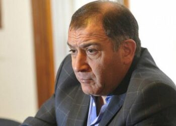 Una jueza avaló la división del bloque FdT en el Senado y rechazó el amparo de Juez