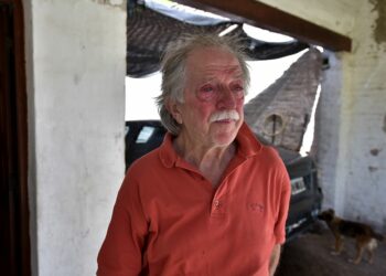 El papá del taxista asesinado por Carmona apuntó contra el juez que permitió sus salidas transitorias