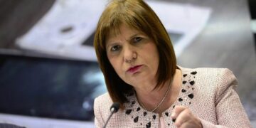 Bullrich reiteró su posición de terminar con los planes sociales si asume en el gobierno