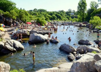 ¿Cómo cuidar la piel durante el verano?