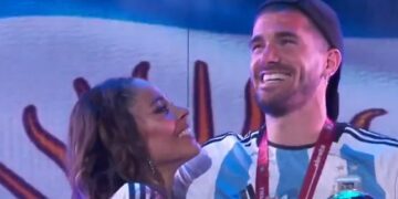 De Paul fue ovacionado en el recital de su novia Tini Stoessel