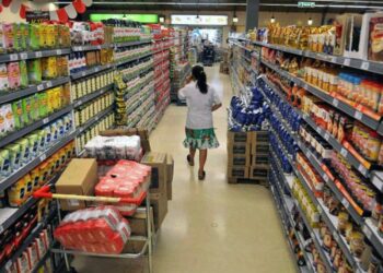 La canasta básica alimentaria subió 3,1% en noviembre