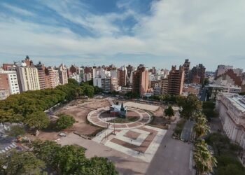 Fuerte rechazo en Córdoba del comercio y los almaceneros hacia el feriado nacional
