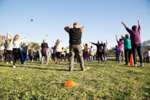 La ciudad ofrece clases de Yoga, Folclore, Tango y Gimnasia para toda la familia