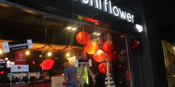 Clausuraron cinco comercios por disposición ilegal de residuos en la vía pública