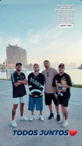 Los jugadores argentinos recibieron a sus familiares en la concentración