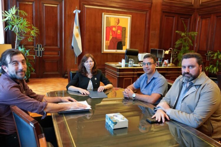 Apoyo del Banco Nación al sector cooperativista y de la economía social