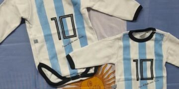 Dio a luz al mismo tiempo que Messi convirtió el penal frente a Croacia y lo bautizó “Lionel”