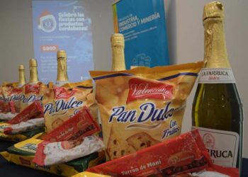 Córdoba lanzó la Canasta Navideña 2022