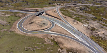 Schiaretti recorrió las obras en el acceso a la Quebrada del Condorito