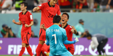 Corea del Sur dio la sorpresa ante Portugal y se metió en octavos de final