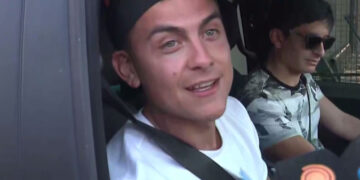 “Pateé el penal al medio porque me dijo el «Dibu», contó Dybala