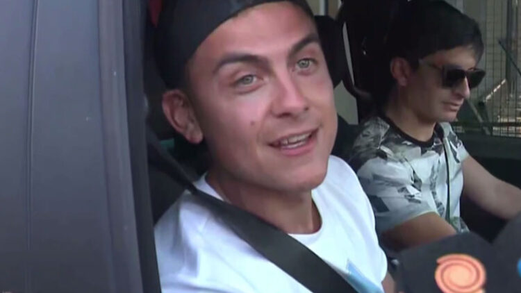 “Pateé el penal al medio porque me dijo el "Dibu", contó Dybala