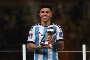 Argentina consiguió la tercera y es el nuevo campeón del fútbol mundial