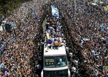 La historia detrás de una fiesta descomunal