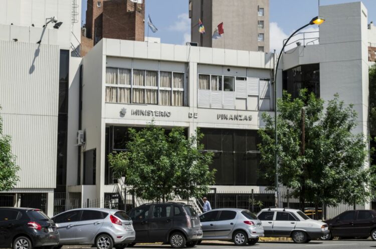La recaudación de la Provincia creció 2% en términos reales