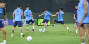 La Selección Argentina se entrenó sin Di María ni el «Papu»
