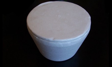 Compró helado, lo abrió y se encontró con algo completamente repugnante Compró helado, lo abrió y se encontró con algo completamente repugnante