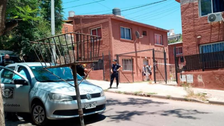 Le dieron el alta a la menor que fue baleada por su mamá policía