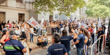 Elevado acatamiento a un nuevo paro de los empleados judiciales