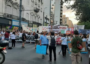 Reunión clave entre los equipos de salud y el Ejecutivo cordobés