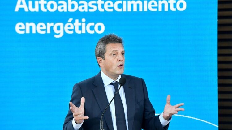 El ministro Massa en la presentación de la nueva licitación.