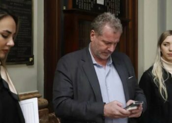 Las asesoras de Milman entregaron a la justicia sus celulares, pero una lo cambió y la otra “borró” todo