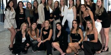 Una por una, quiénes son las parejas de los futbolistas y el DT de la Selección Argentina