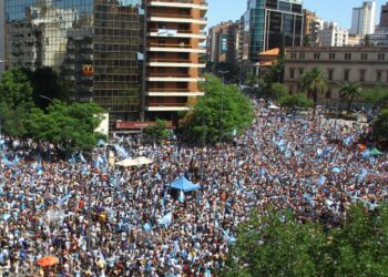 Argentina se tiñó de celeste y blanco para celebrar la Copa del Mundo