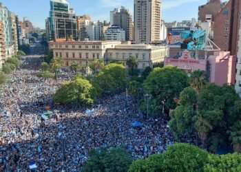 El arco político cordobés celebró la consagración de la Selección