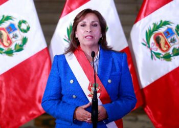 Boluarte llama al Congreso a anticipar los sufragios en 2024