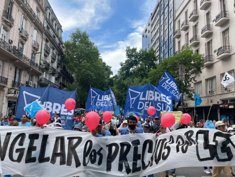 Potenciar Trabajo: vuelven a marchar contra las bajas masivas